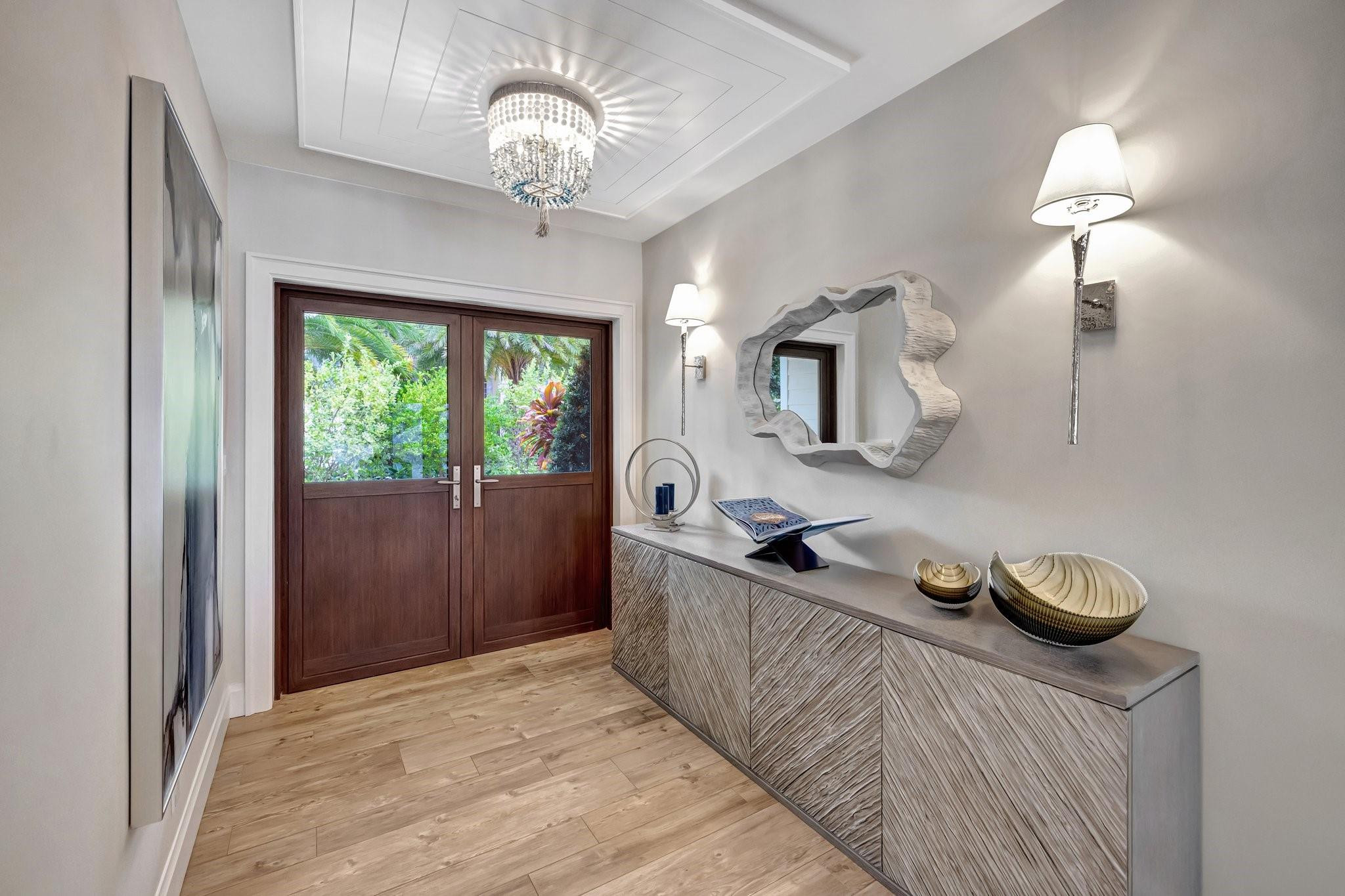 2501 NE 33rd Street