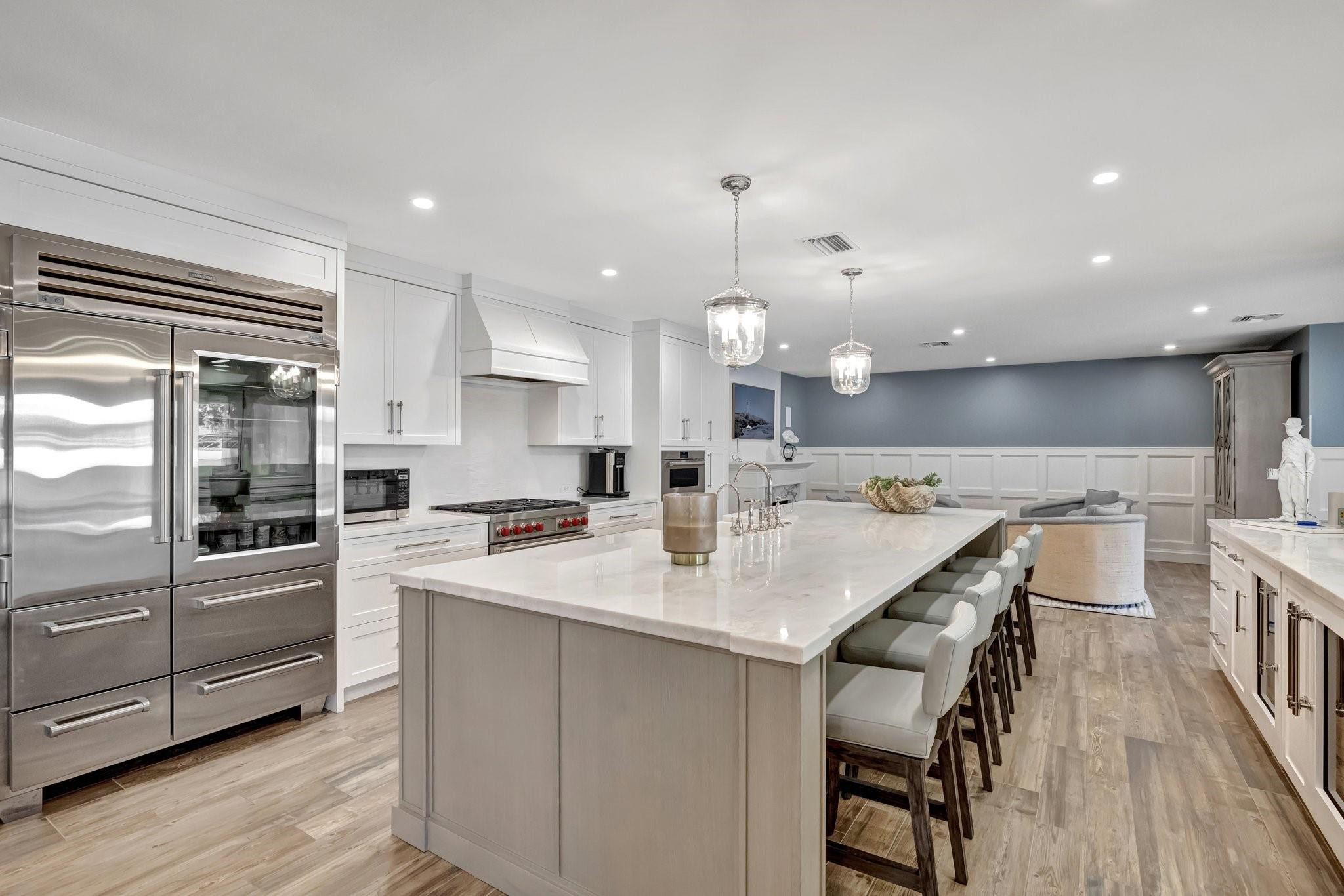 2501 NE 33rd Street