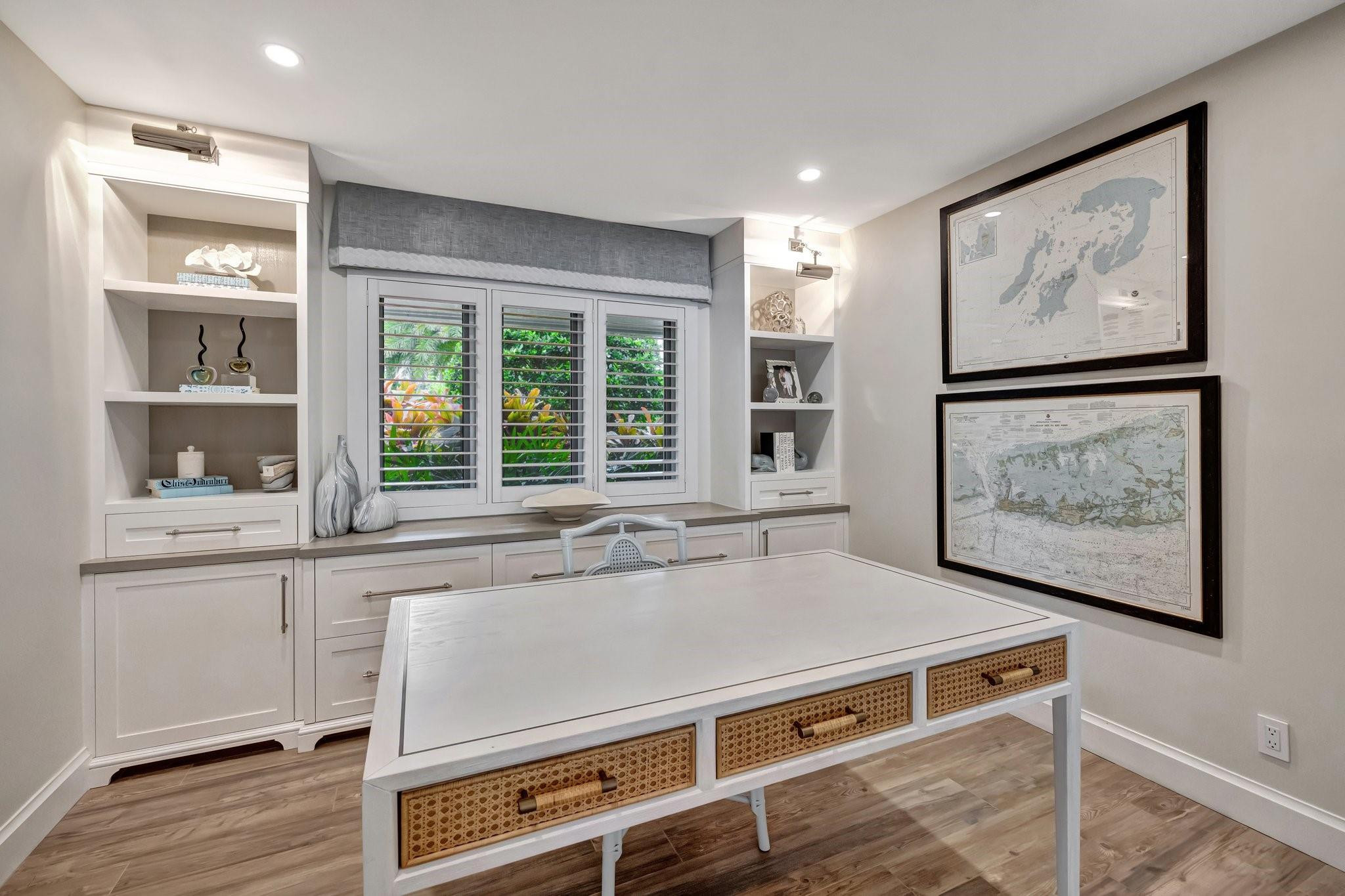 2501 NE 33rd Street