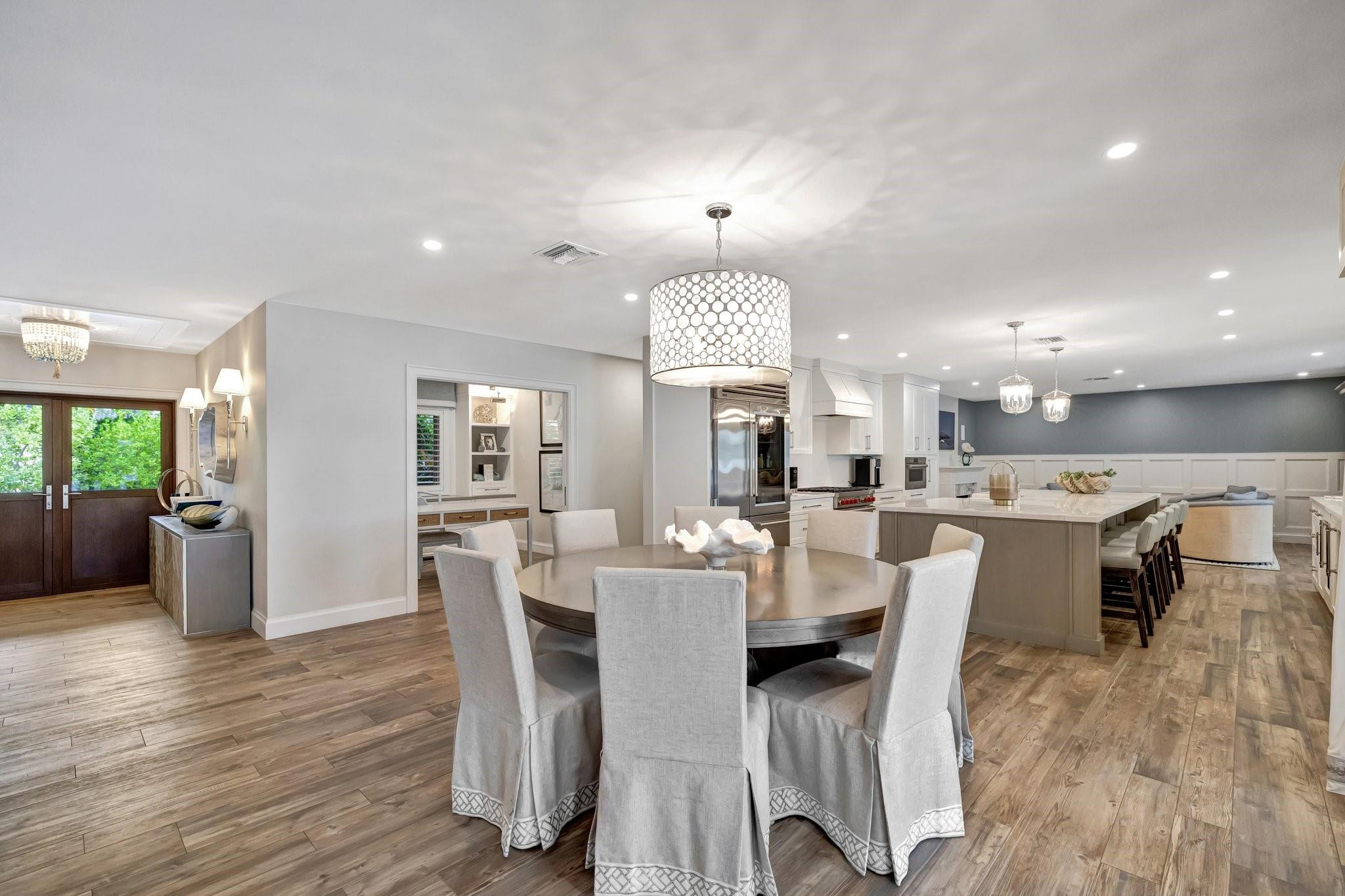2501 NE 33rd Street