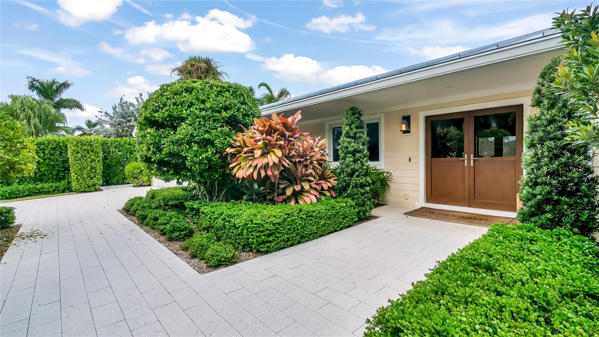 2501 NE 33rd Street