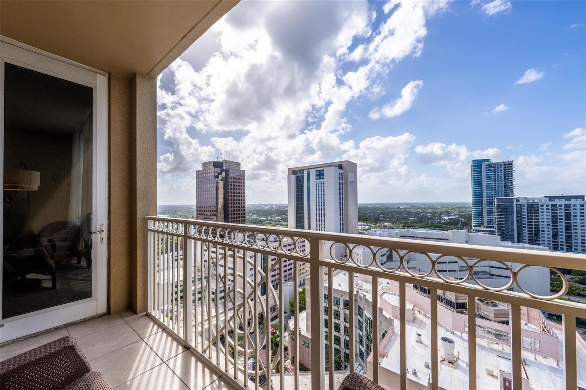 511 SE 5th Ave 2315