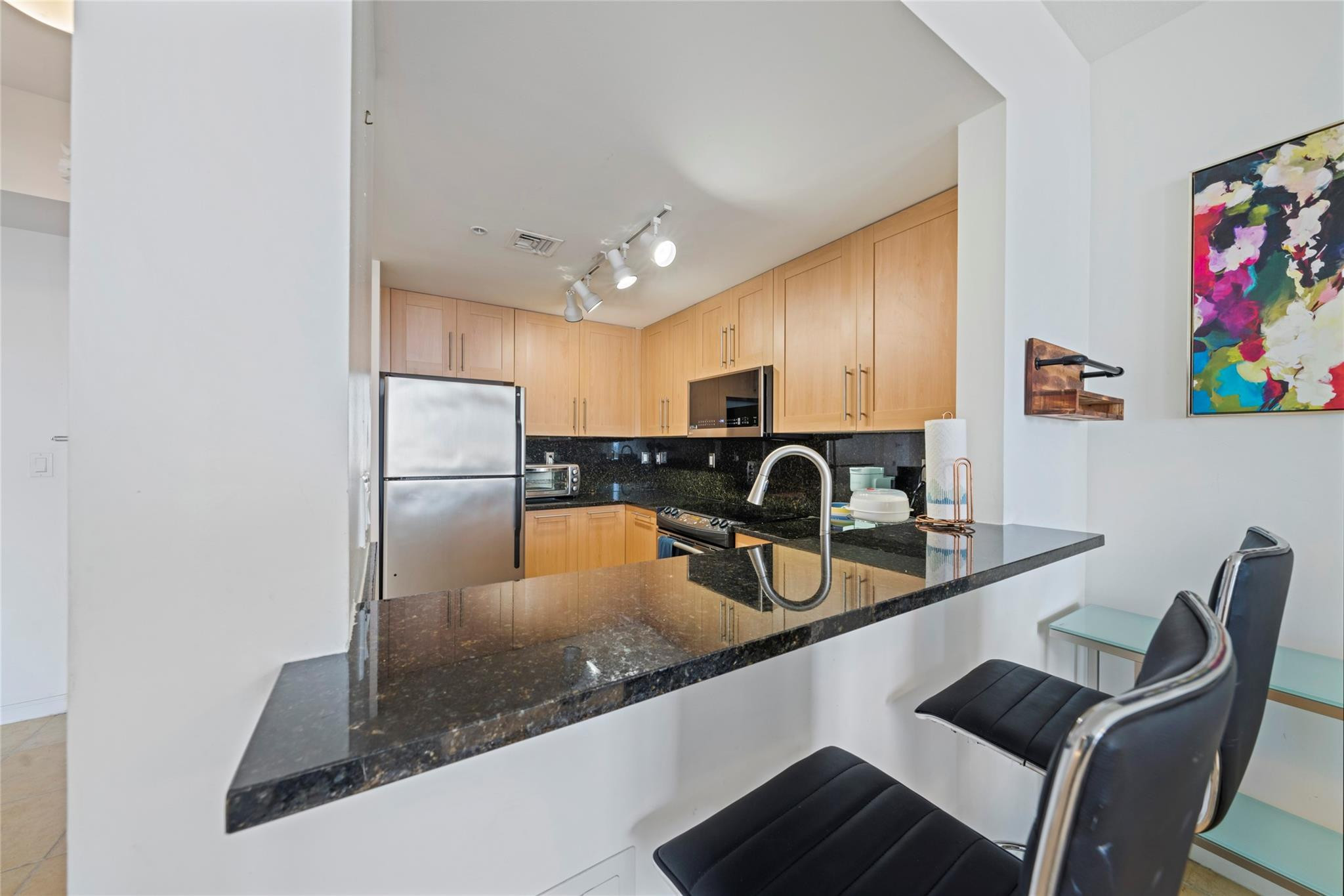 511 SE 5th Ave 1115