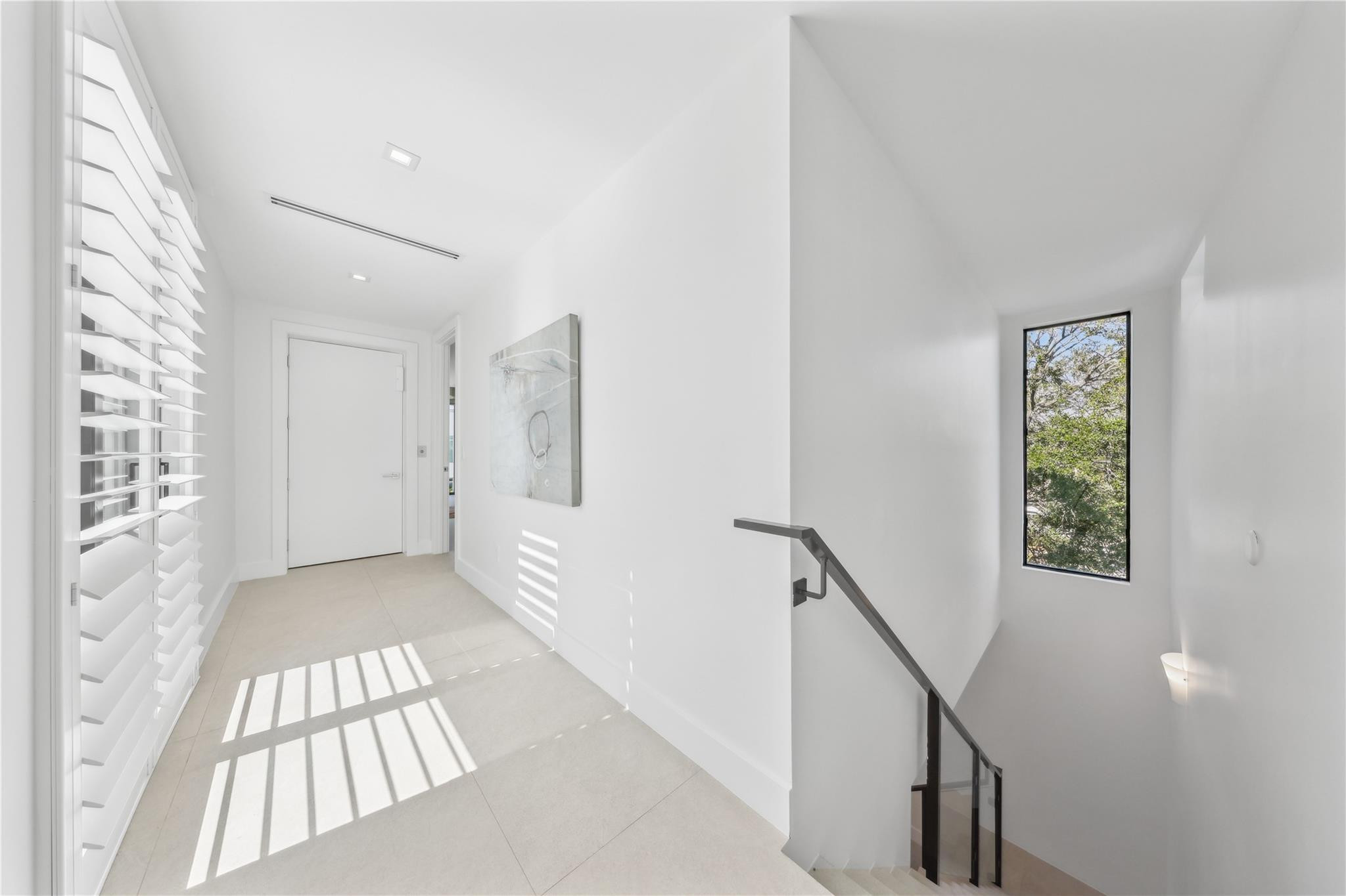 18 SE 11th Ave