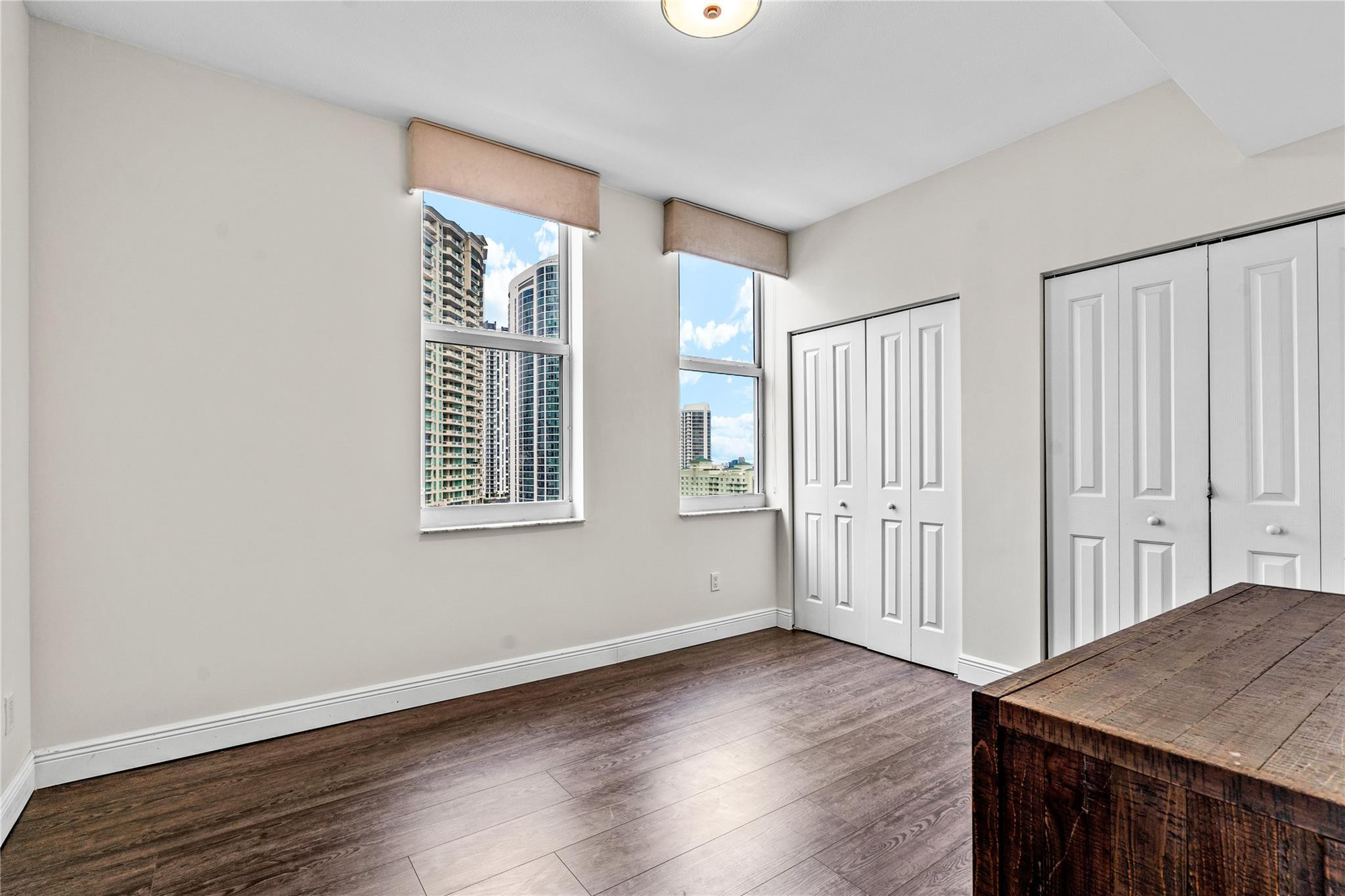 511 SE 5th Ave 1804