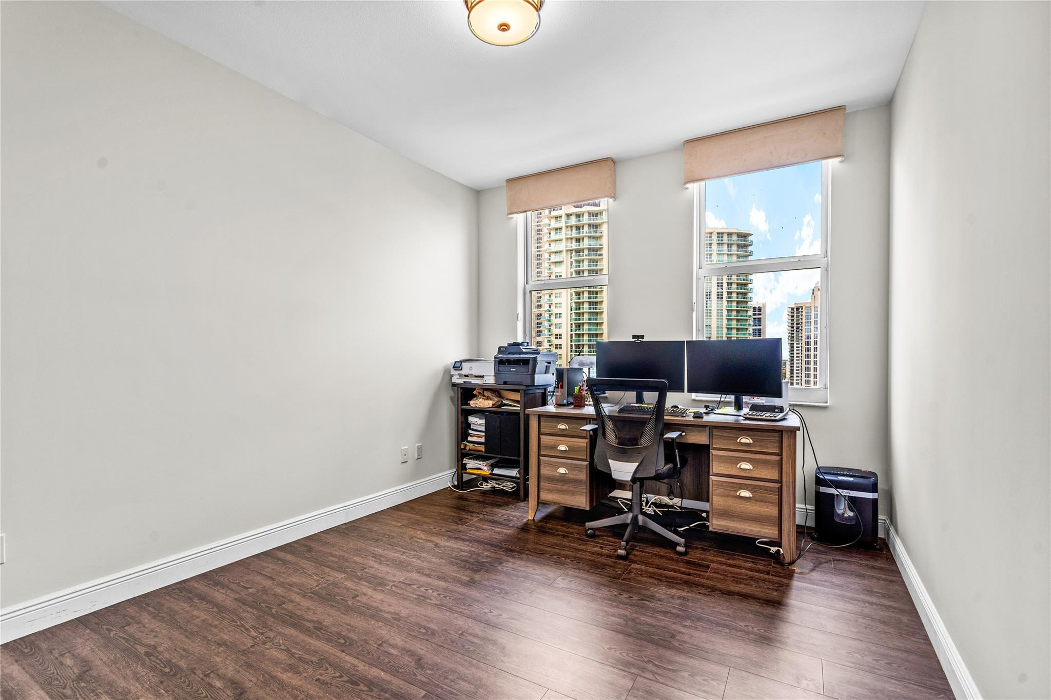 511 SE 5th Ave 1804
