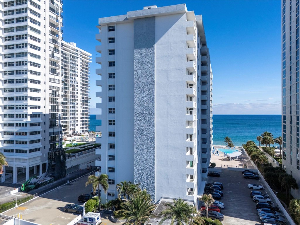 4250 E Galt Ocean Dr 11H