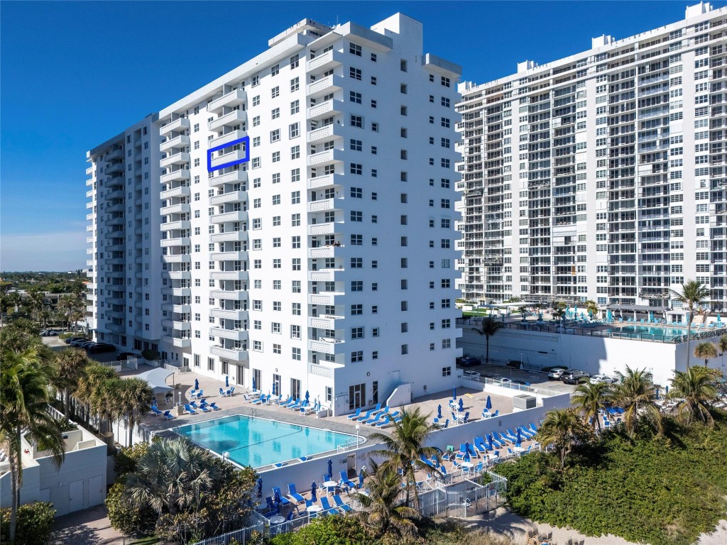 4250 E Galt Ocean Dr 11H