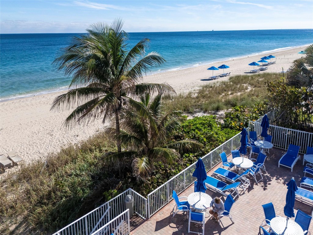 4250 E Galt Ocean Dr 11H