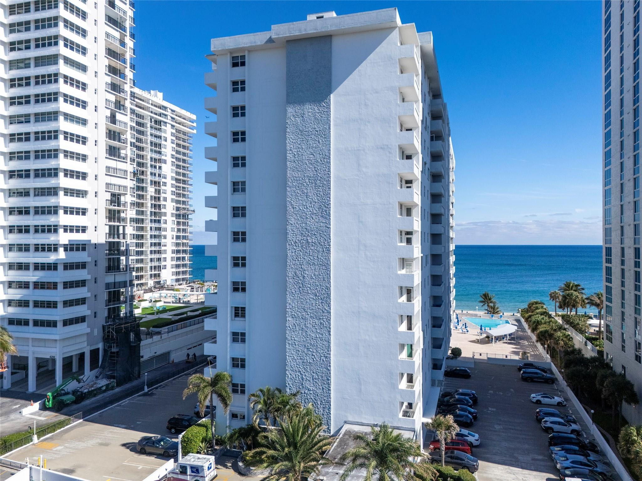 4250 E Galt Ocean Dr 11H