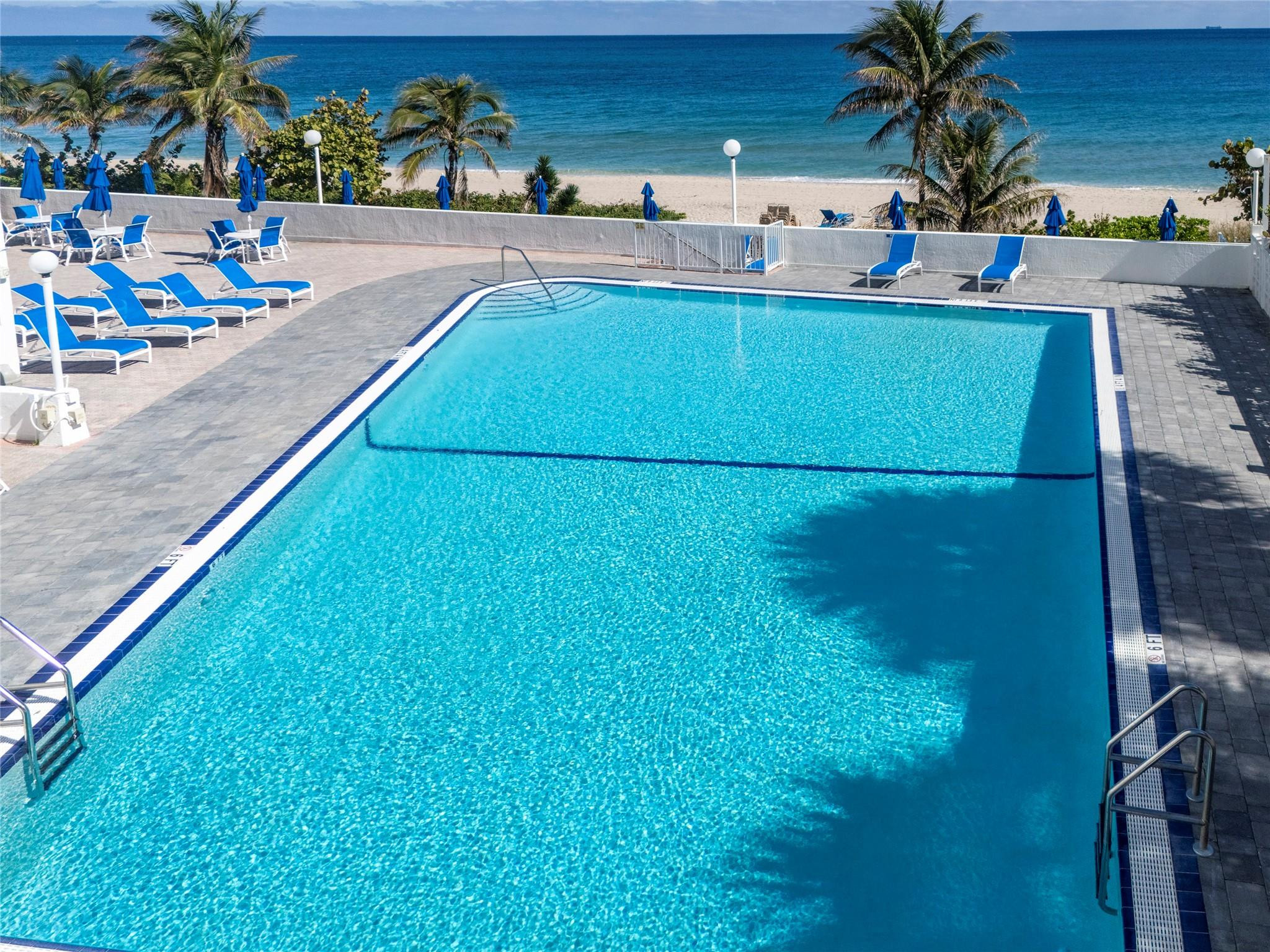 4250 E Galt Ocean Dr 11H