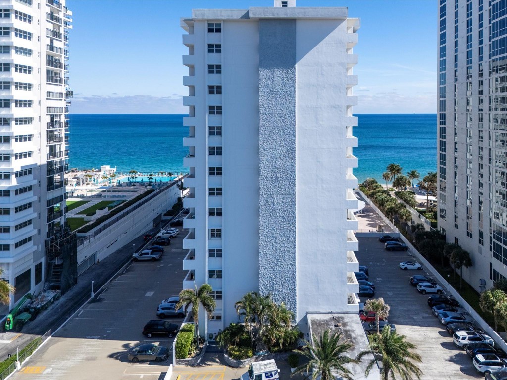 4250 E Galt Ocean Dr 11H