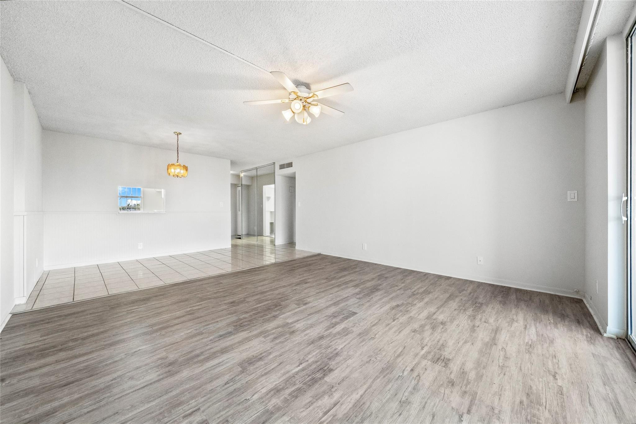 315 SE 11th Ter 401