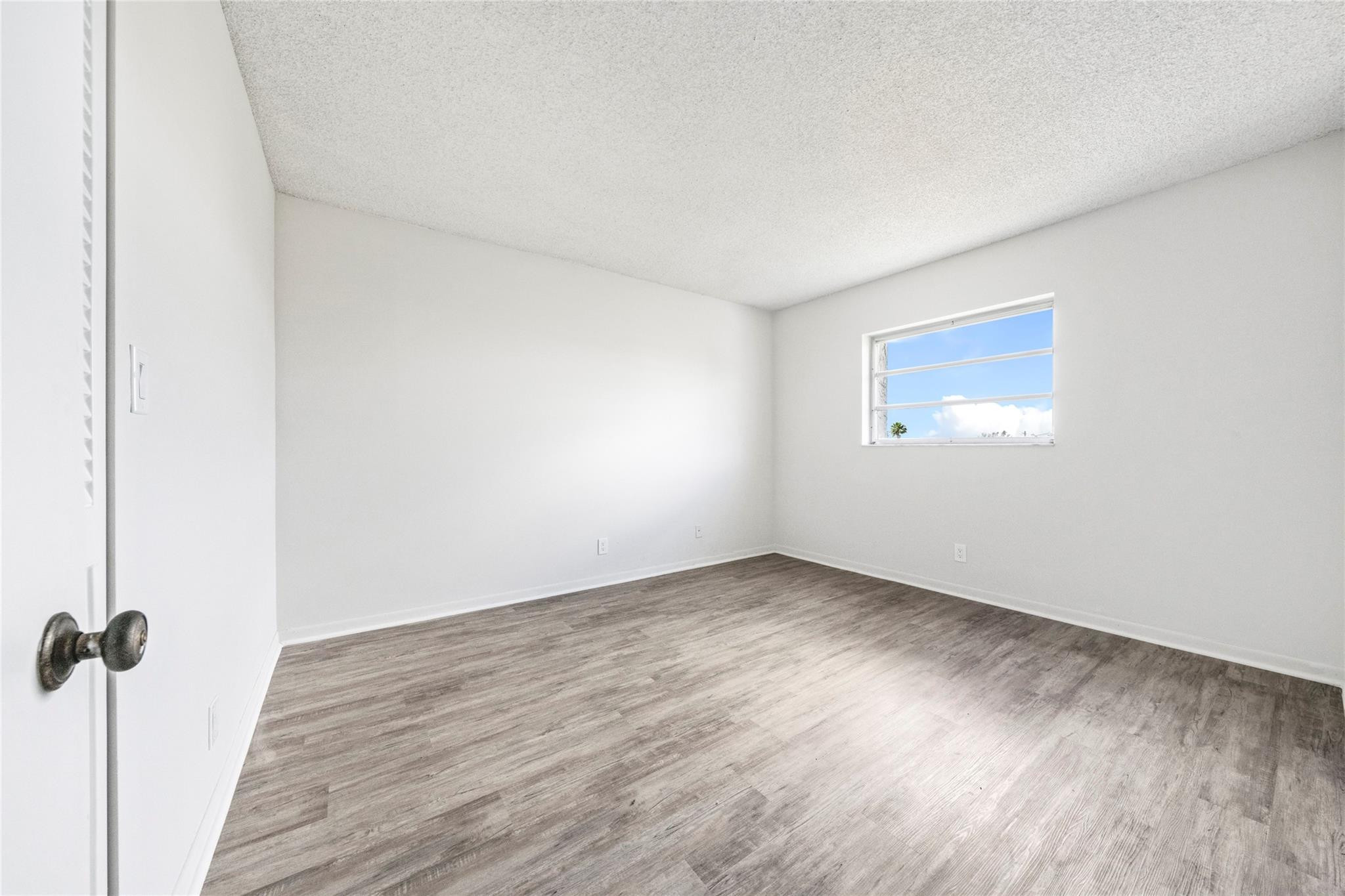 315 SE 11th Ter 401