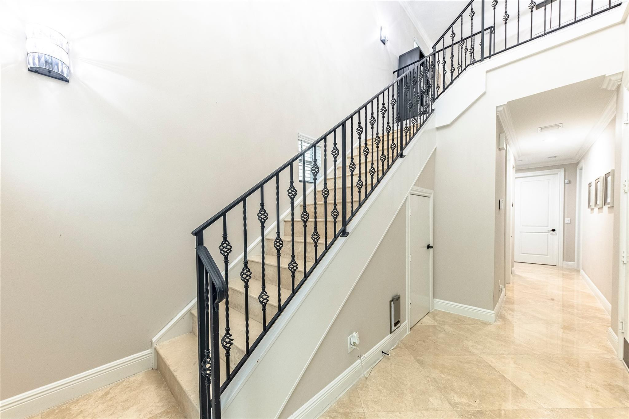 824 SW 10th St 1