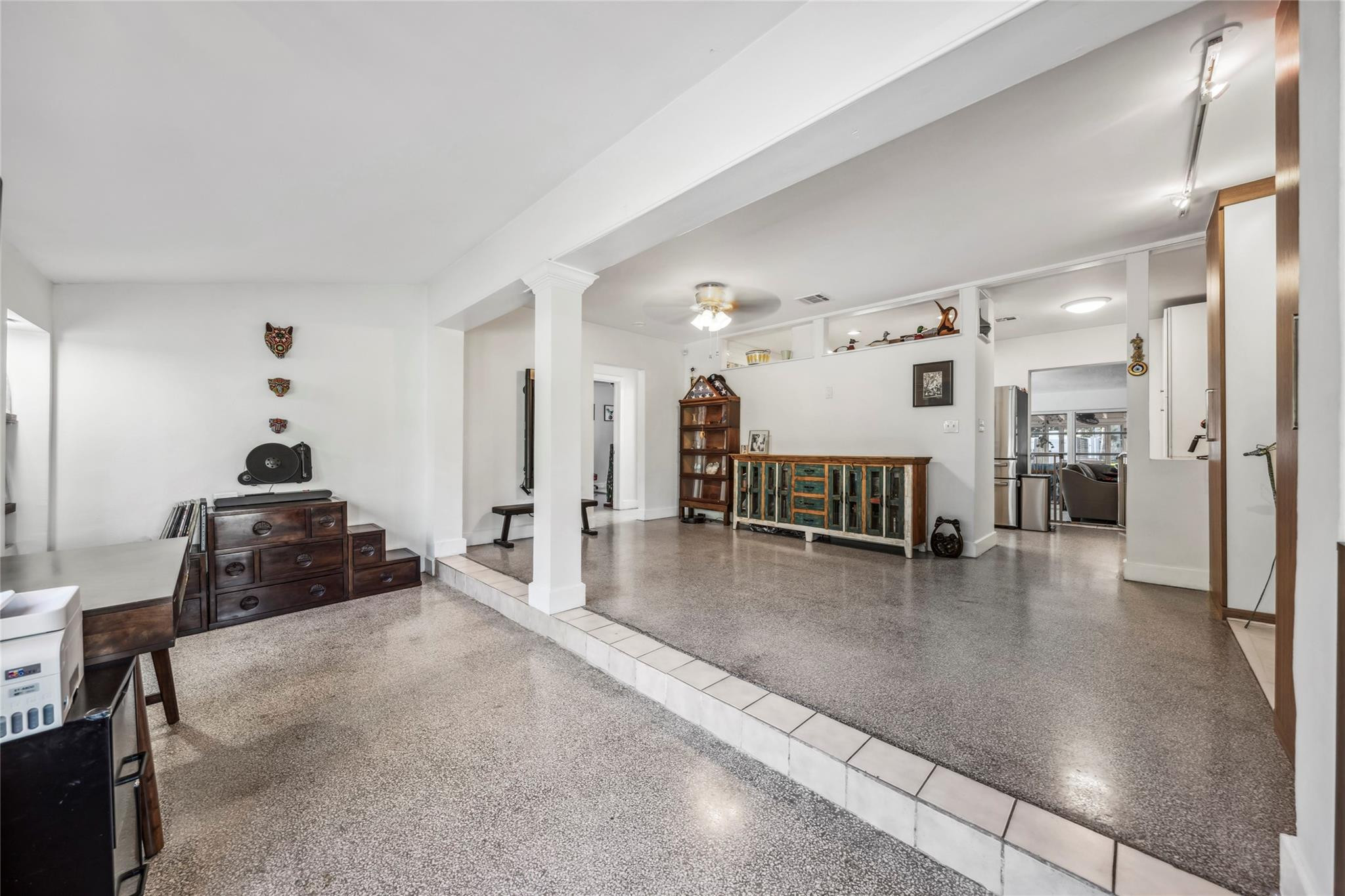 846 SW 9th St