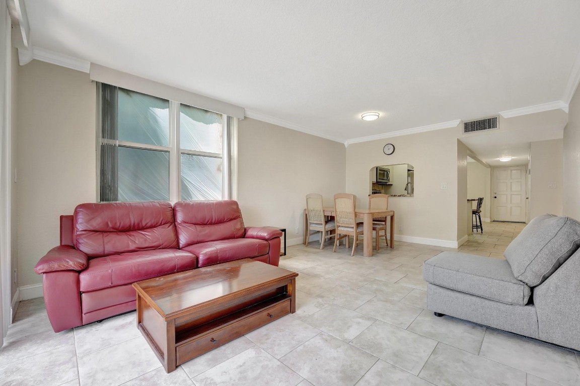 777 S Federal Highway 104L