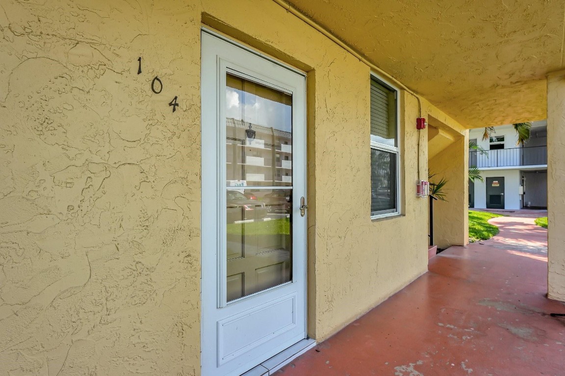 777 S Federal Highway 104L