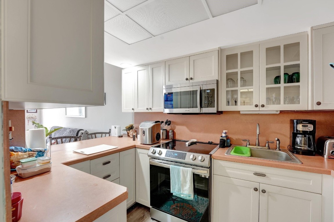 1300 N Ocean Boulevard 405