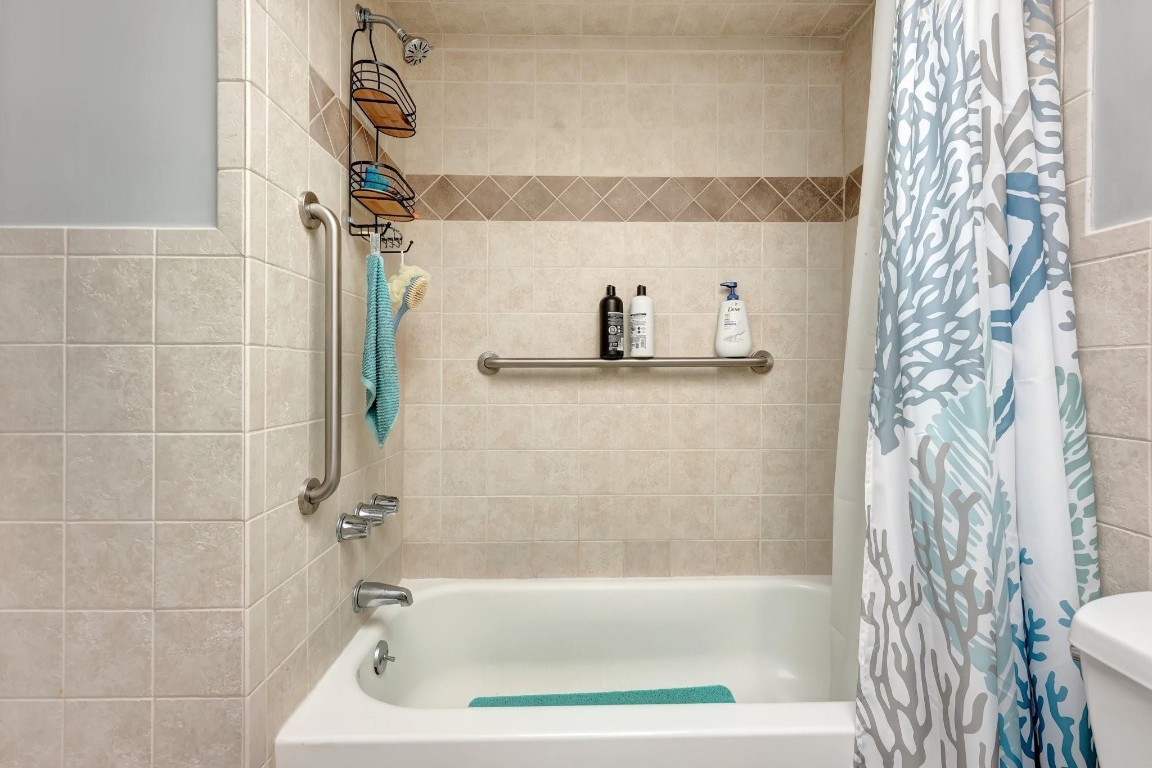 1300 N Ocean Boulevard 405