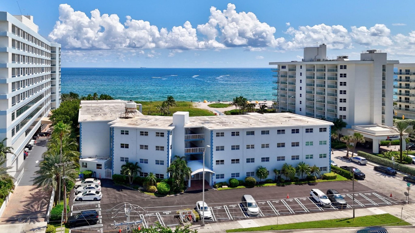 1300 N Ocean Boulevard 405