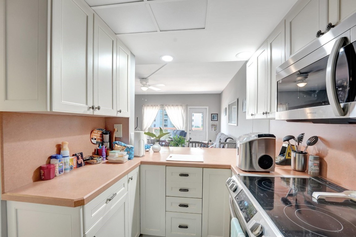 1300 N Ocean Boulevard 405