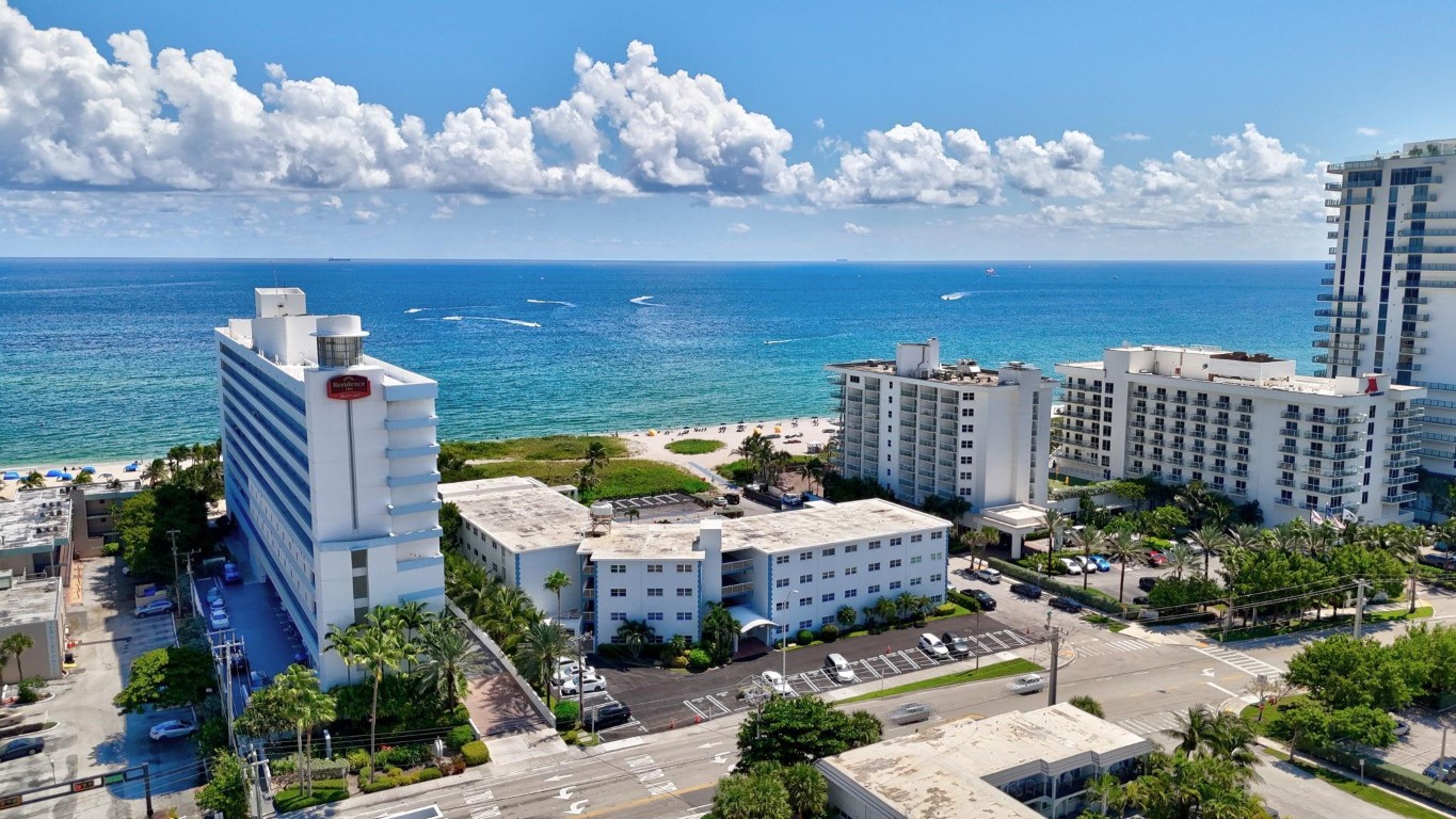 1300 N Ocean Boulevard 405