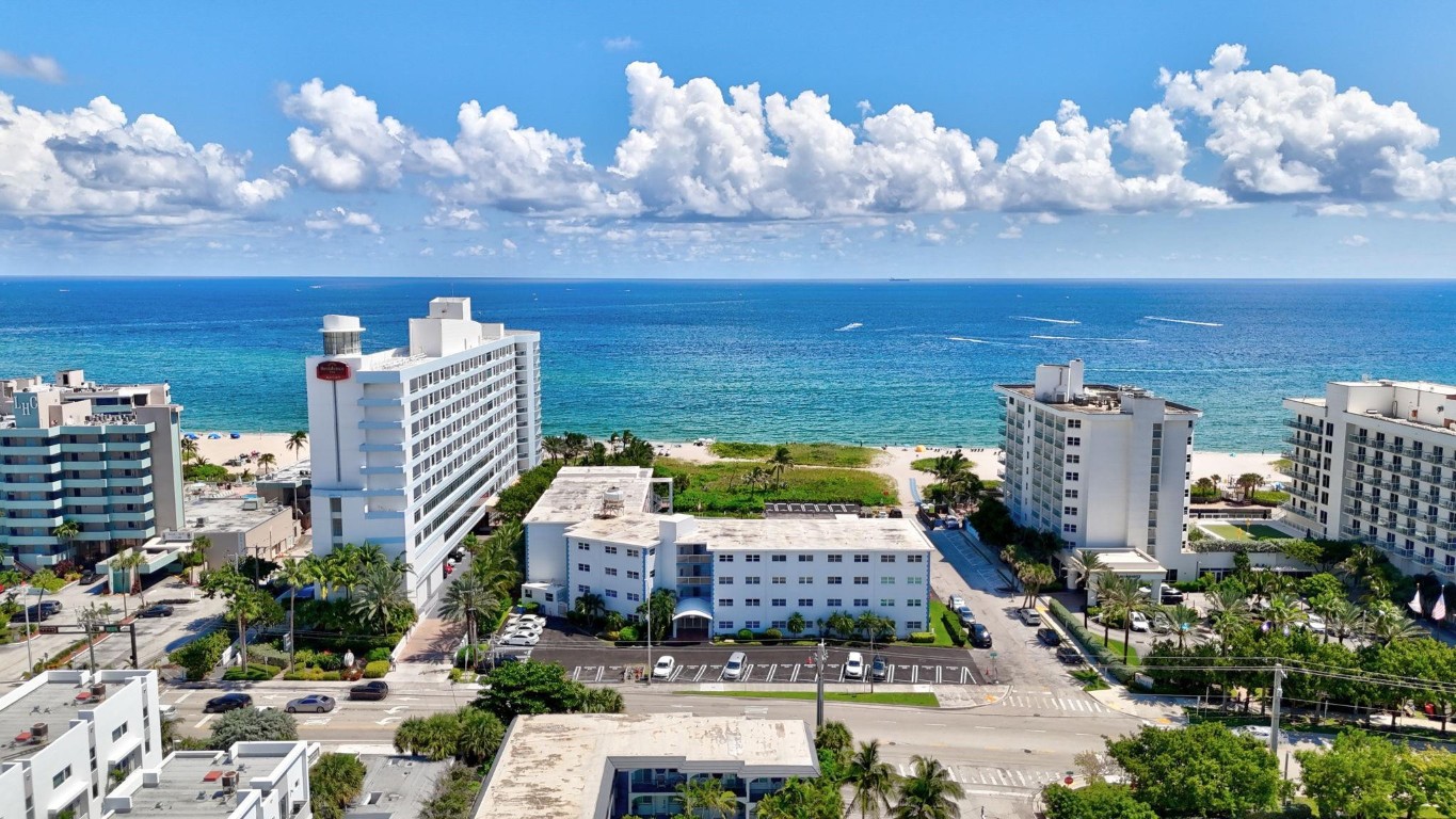 1300 N Ocean Boulevard 405