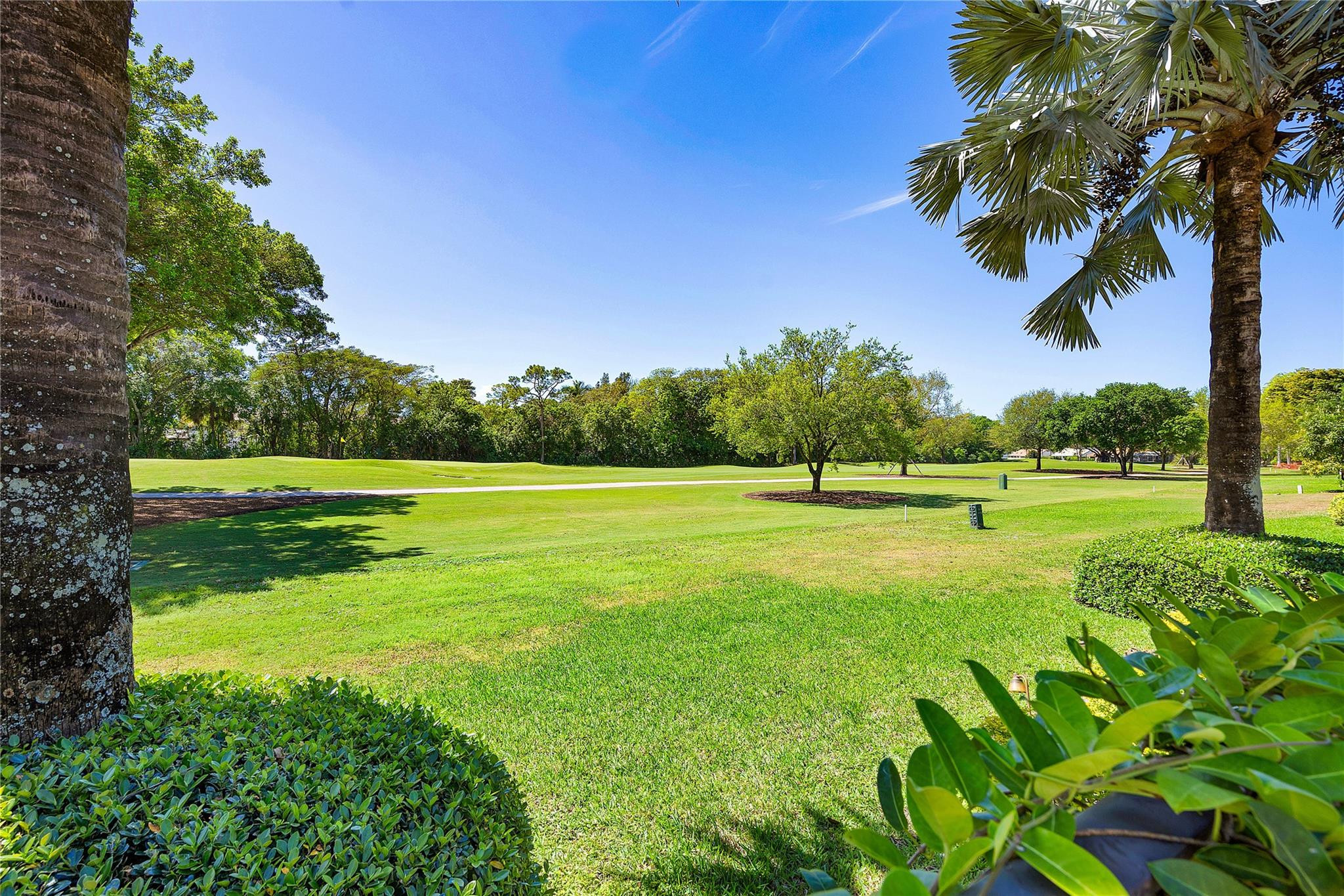 10278 Boca Woods Ln