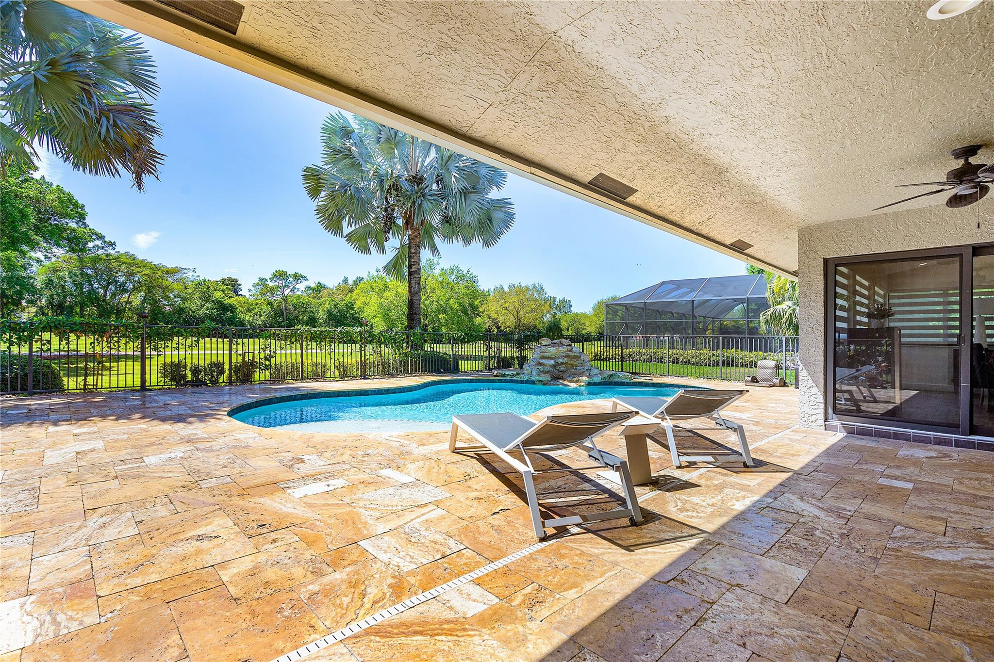 10278 Boca Woods Ln