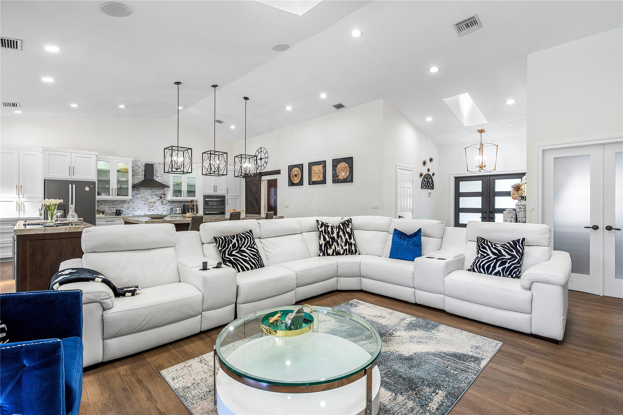 10278 Boca Woods Ln