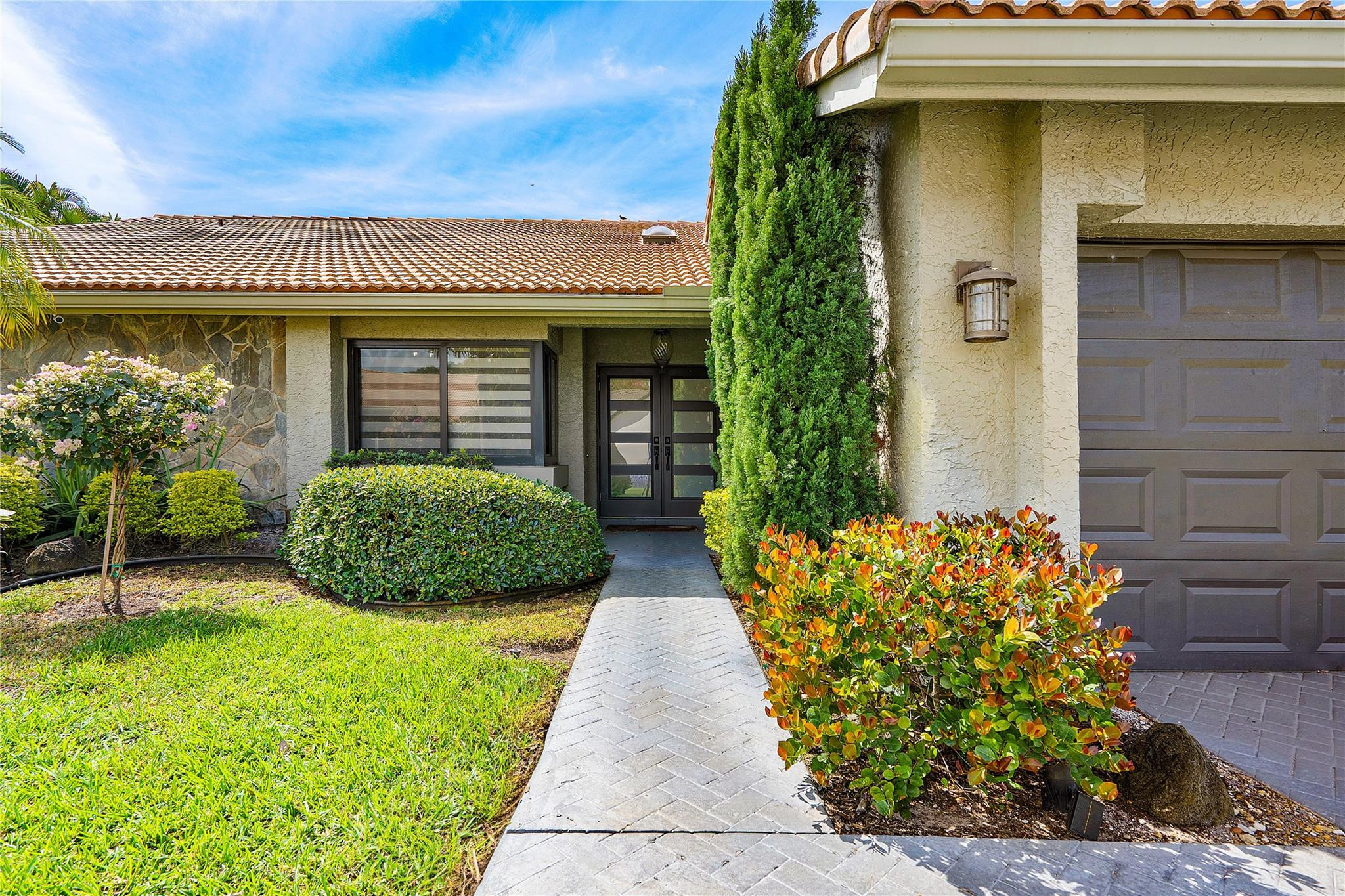 10278 Boca Woods Ln