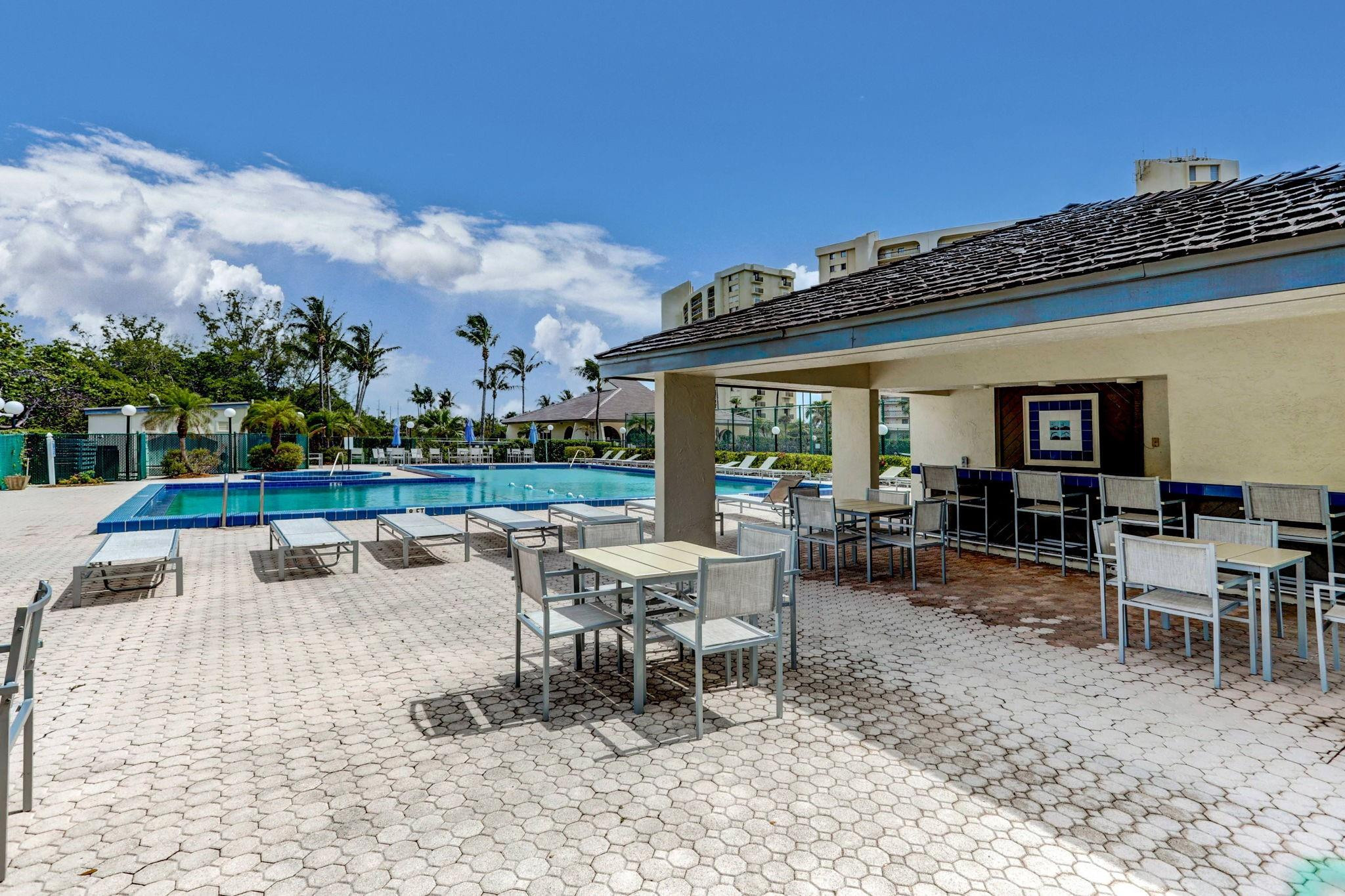 400 Ocean Trail Way 209