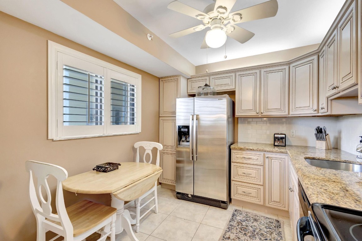 400 Ocean Trail Way 209