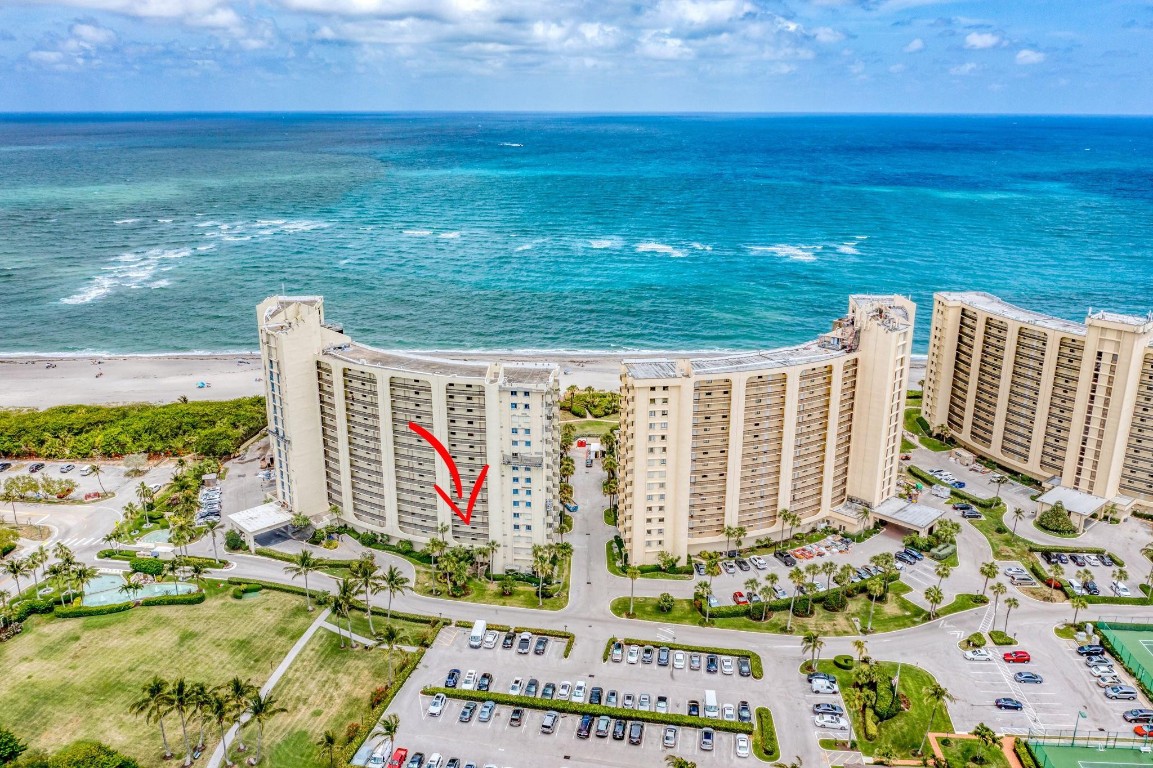 400 Ocean Trail Way 209