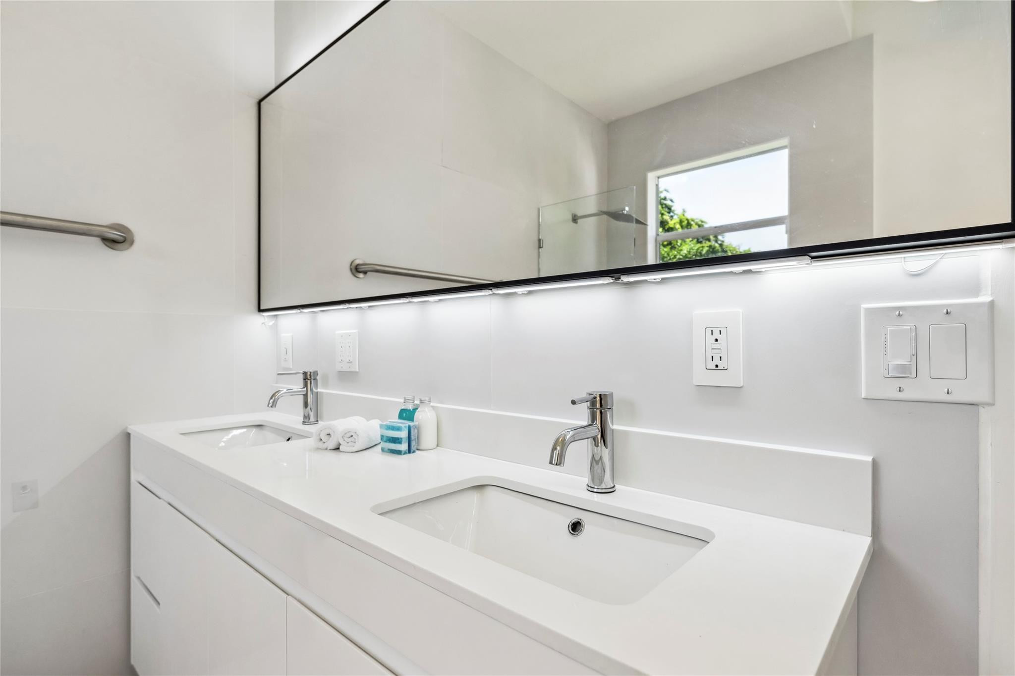 1602 SW 150th Ter
