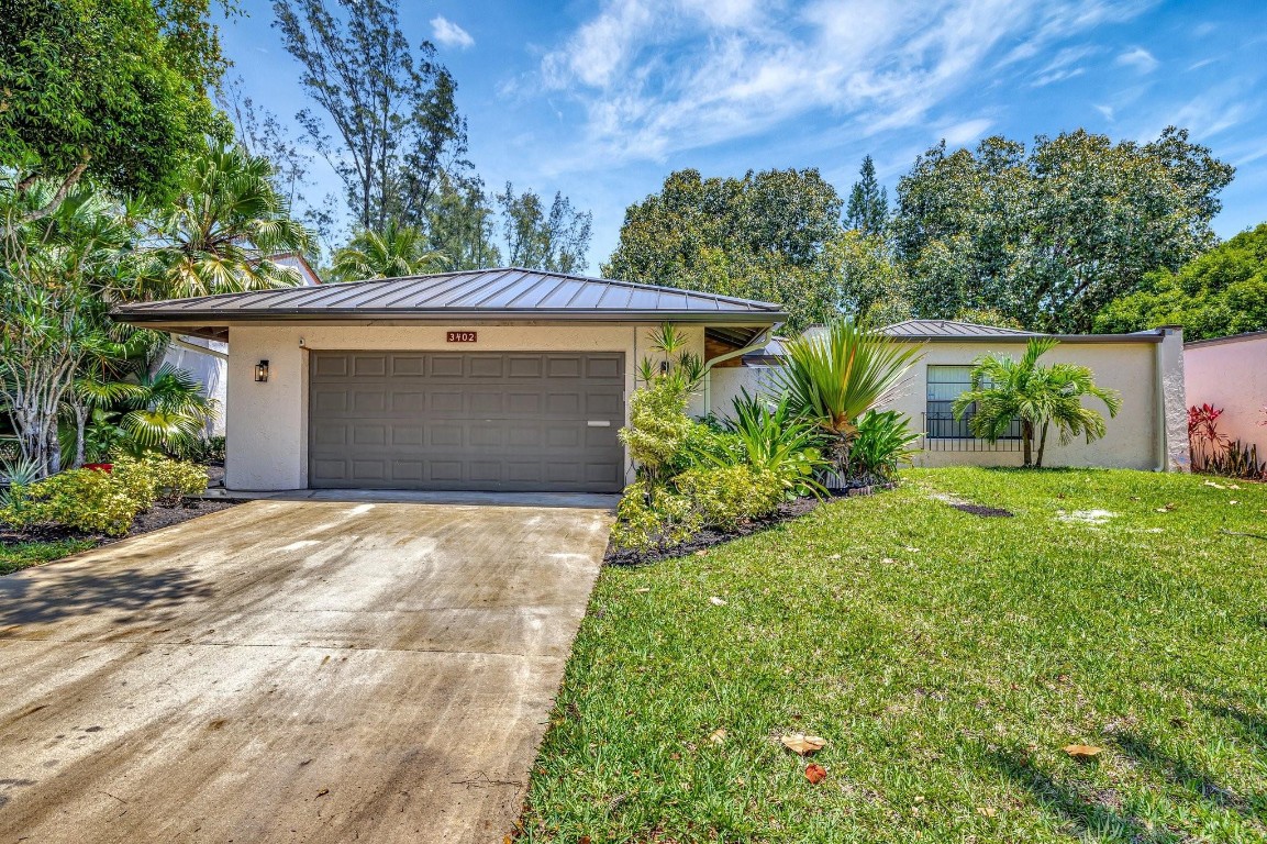 3402 Heather Terrace 7