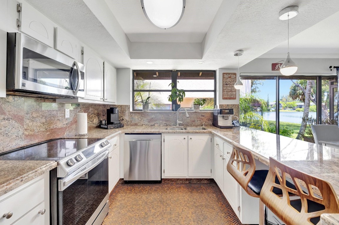 3402 Heather Terrace 7