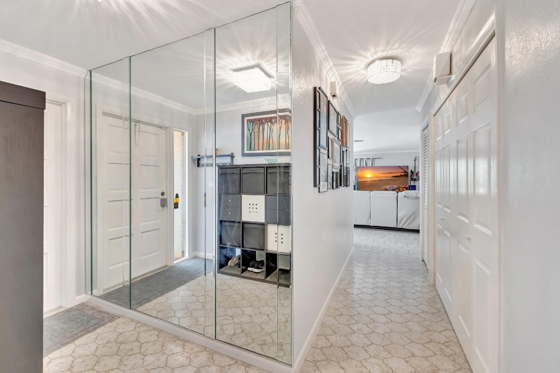 3402 Heather Terrace 7