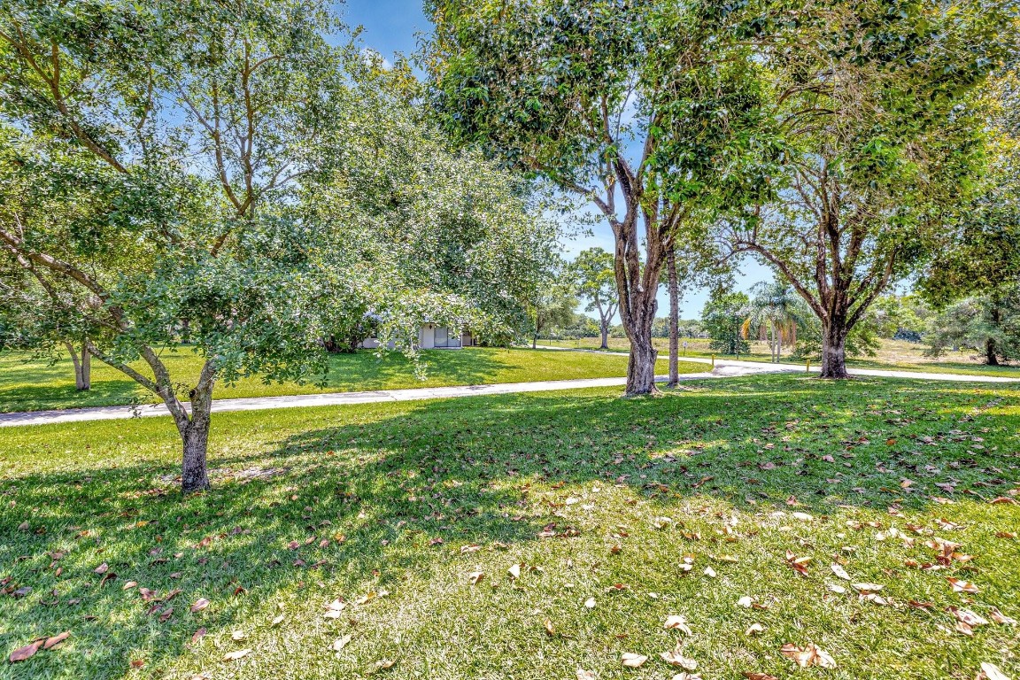 3402 Heather Terrace 7