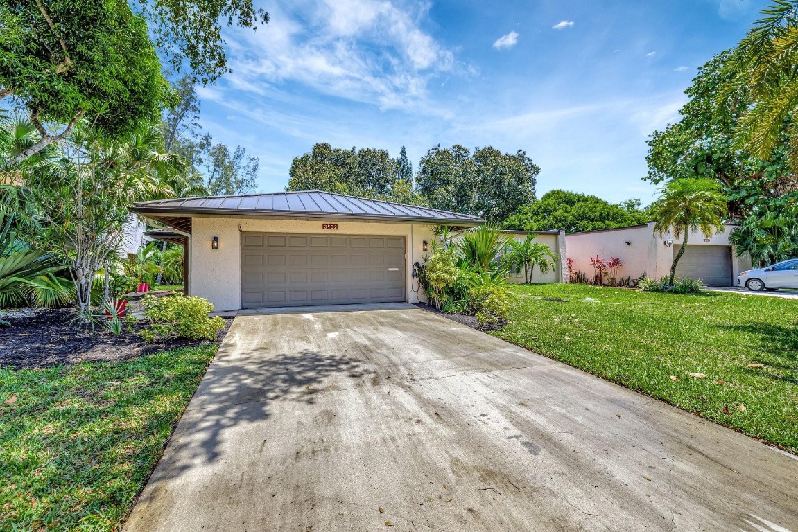 3402 Heather Terrace 7