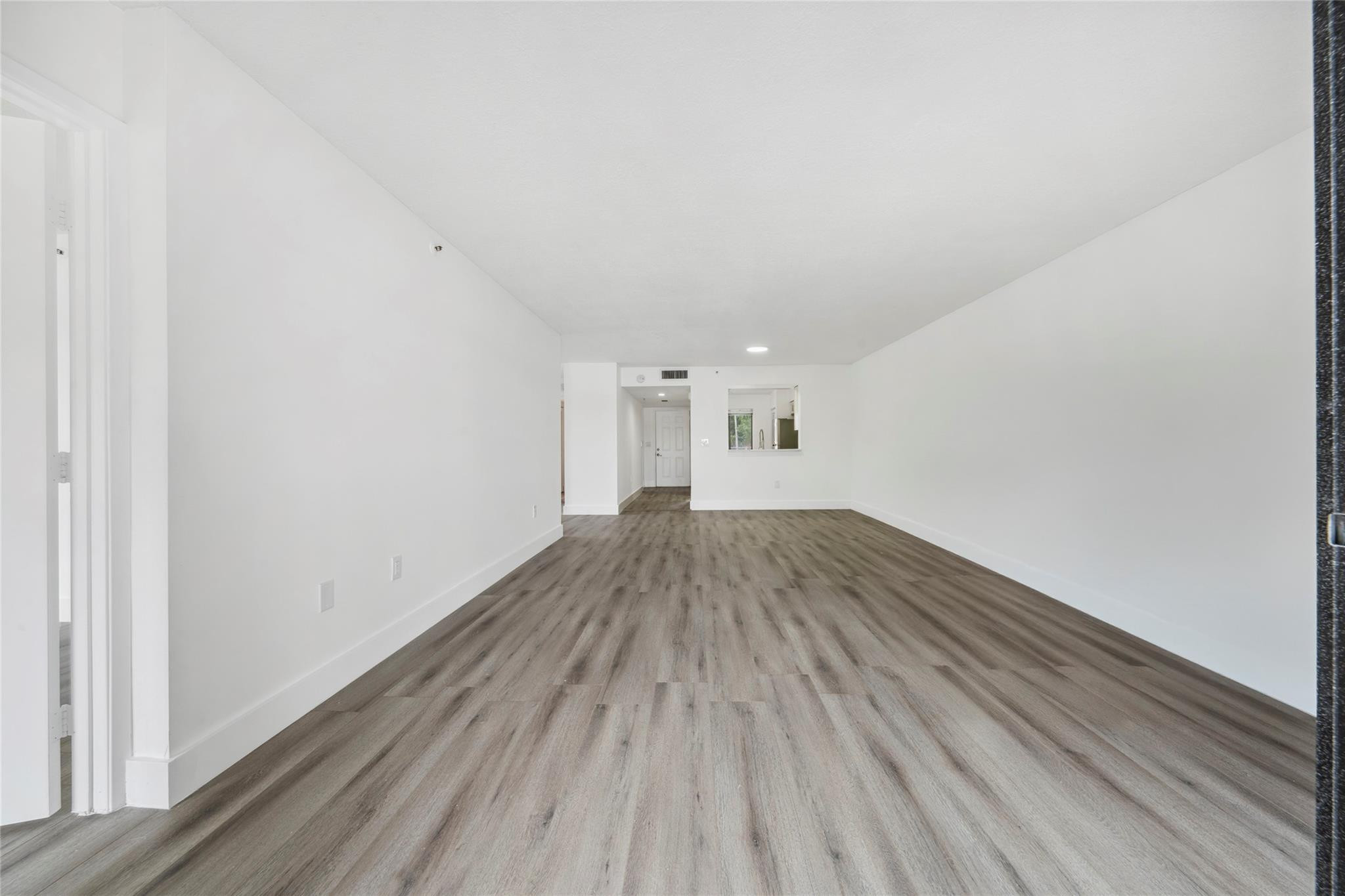 6269 Pointe Regal Cir 210