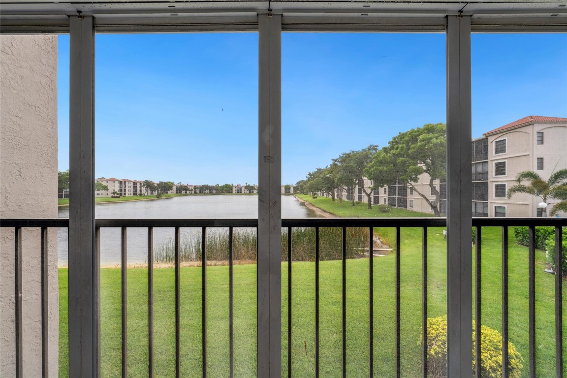 6269 Pointe Regal Cir 210