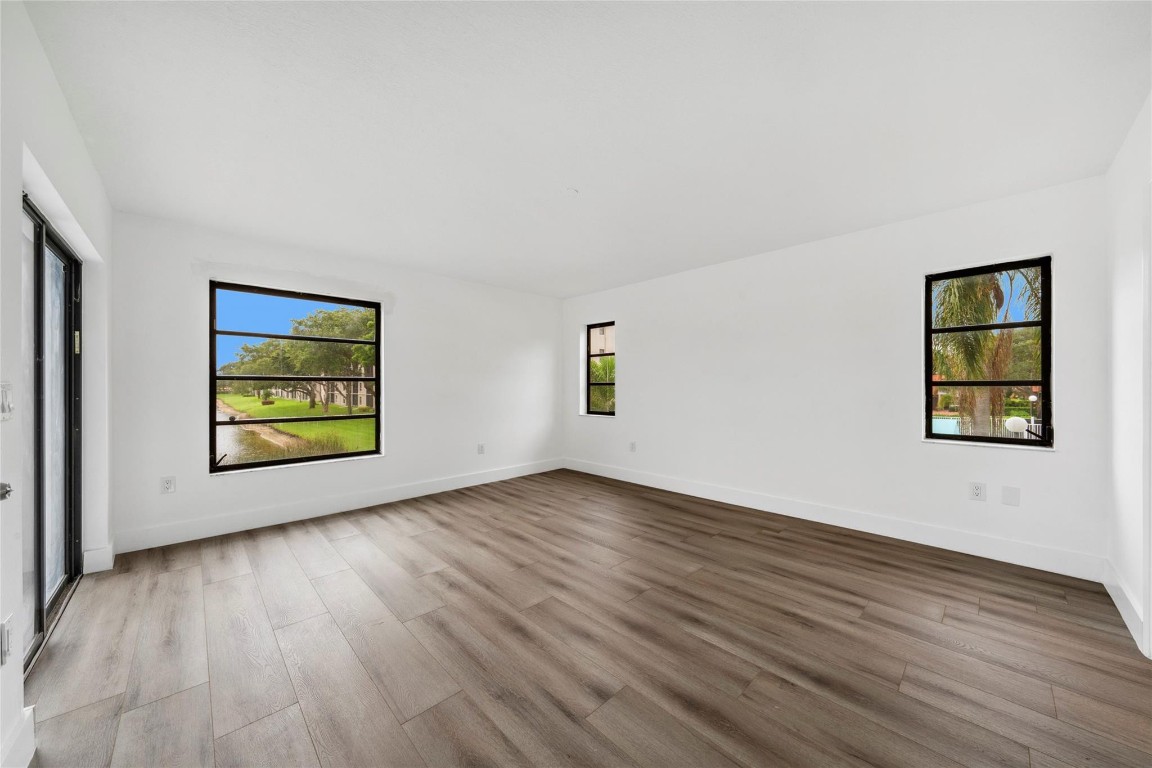 6269 Pointe Regal Cir 210