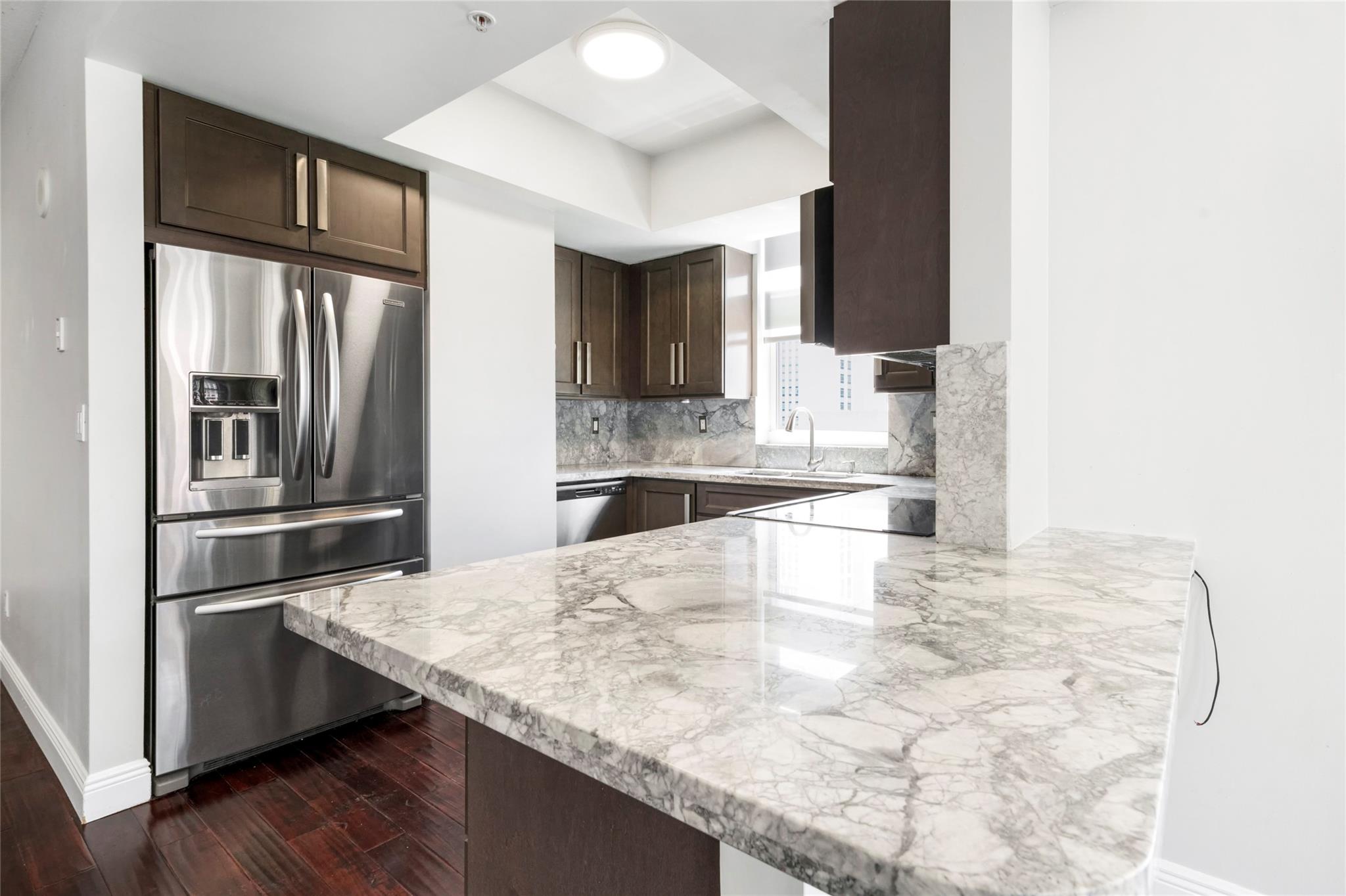 511 SE 5th Ave 1116