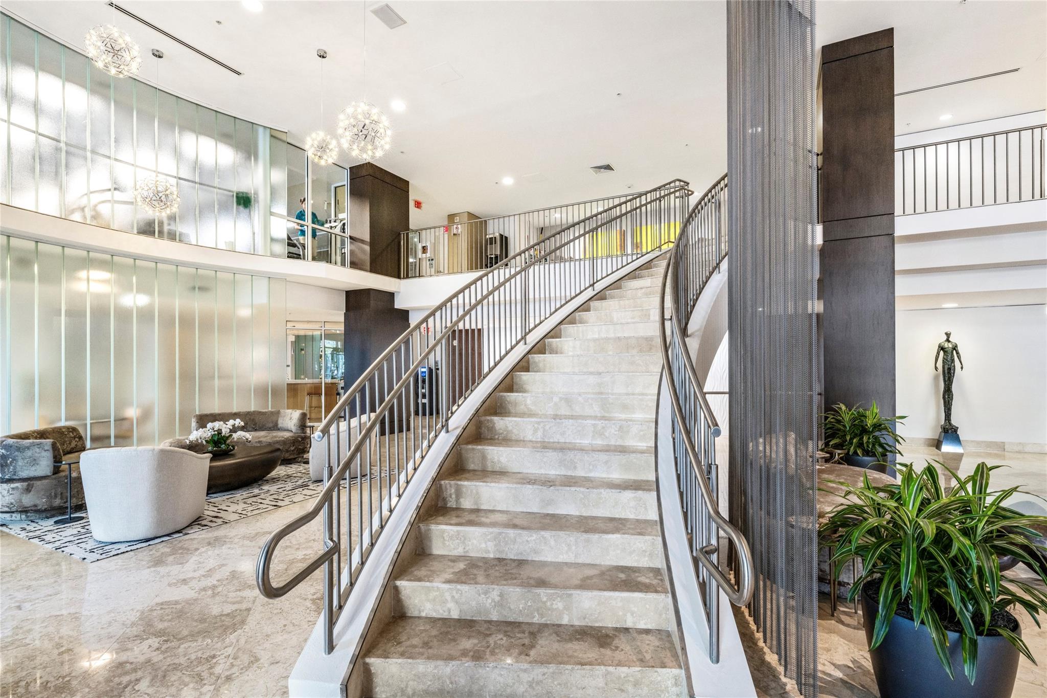 511 SE 5th Ave 1116