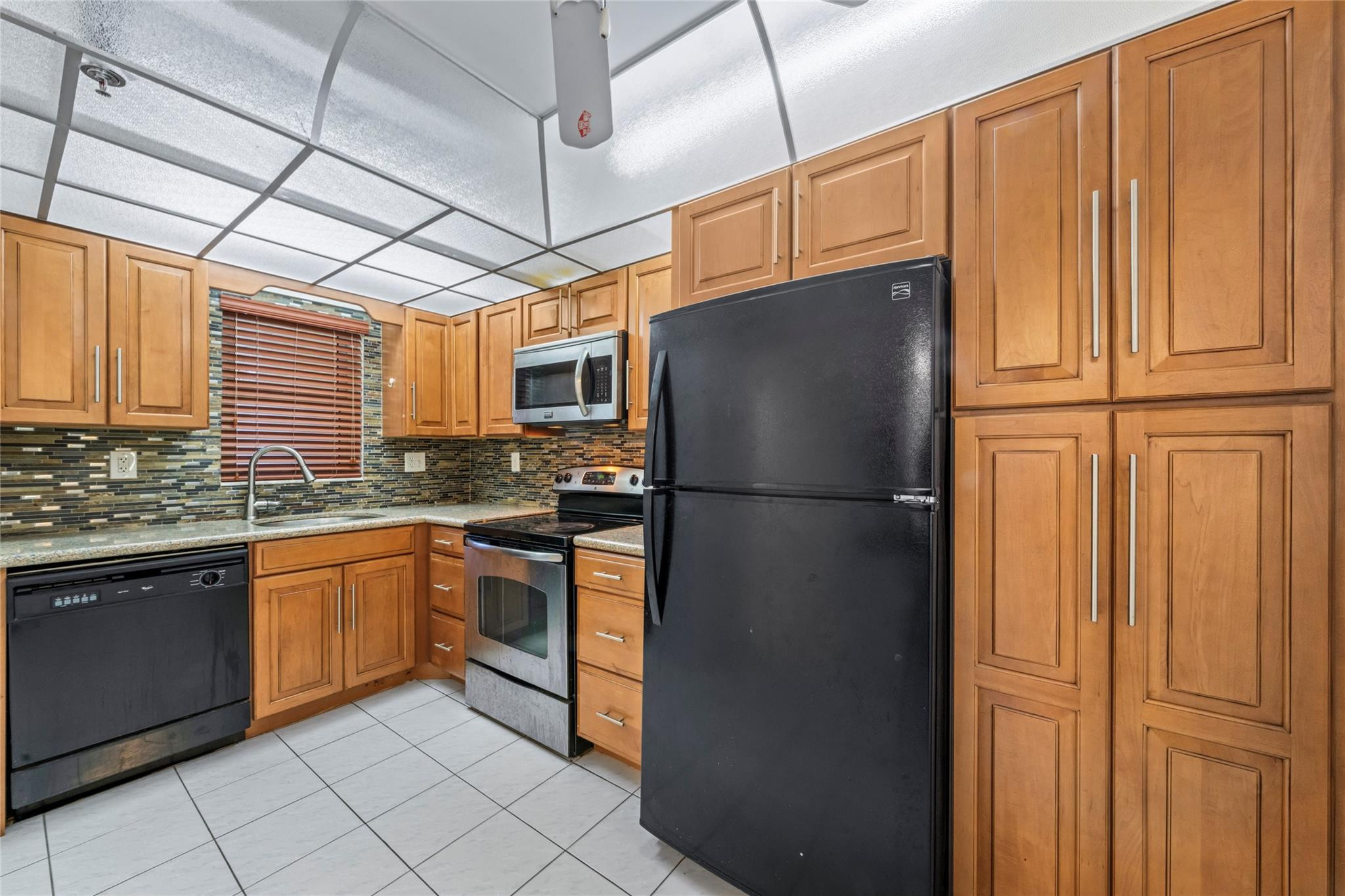 3150 W Rolling Hills Cir 210