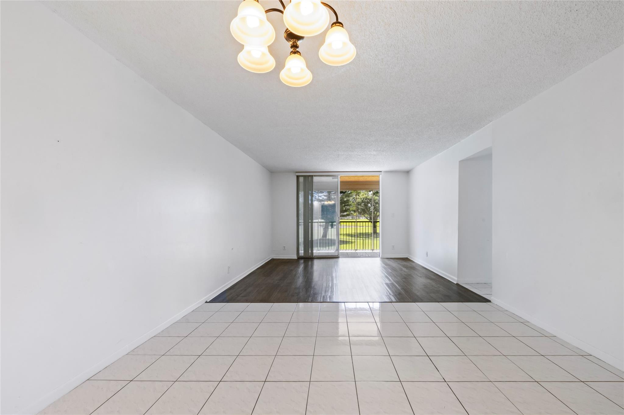 3150 W Rolling Hills Cir 210