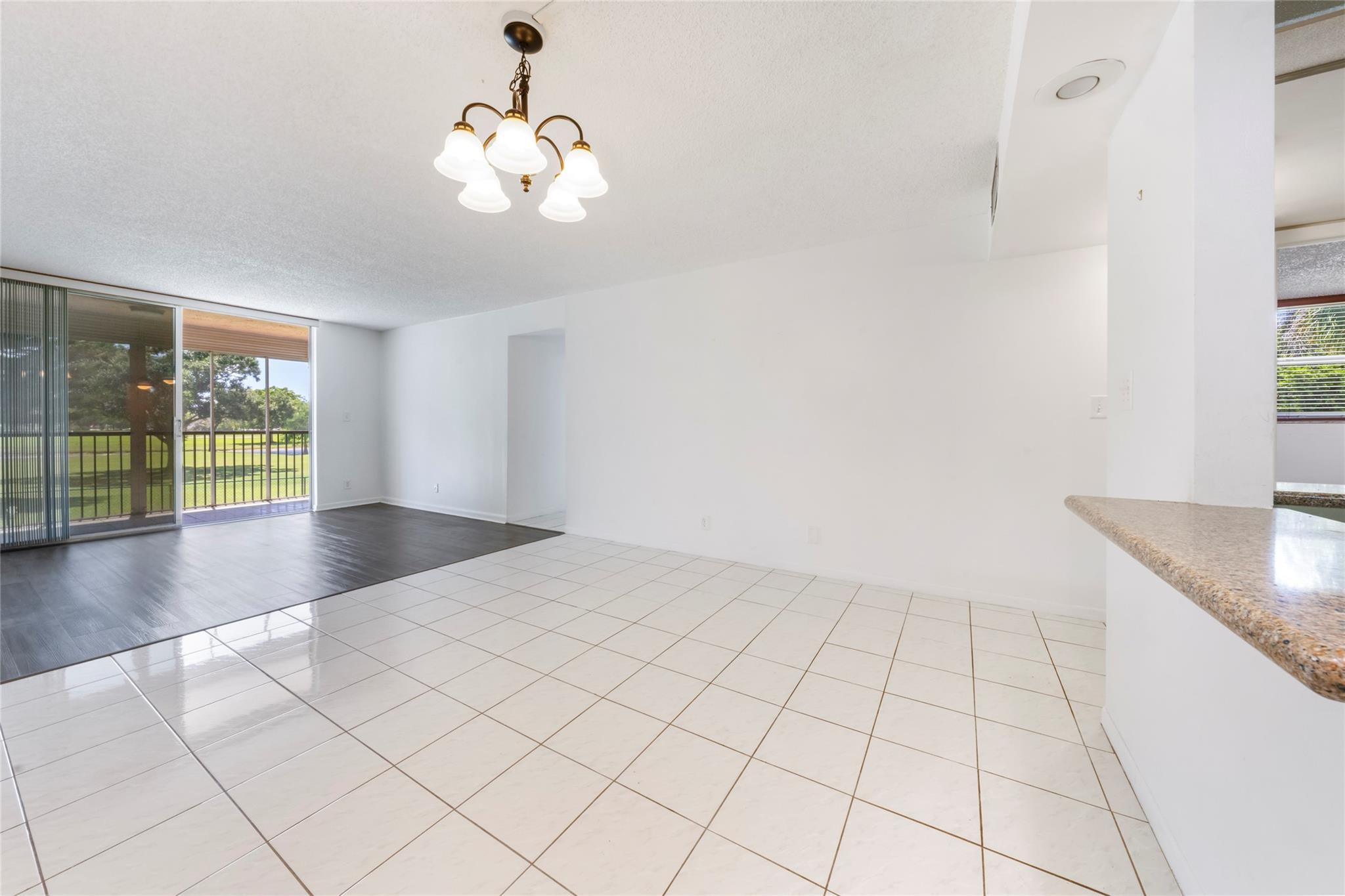 3150 W Rolling Hills Cir 210