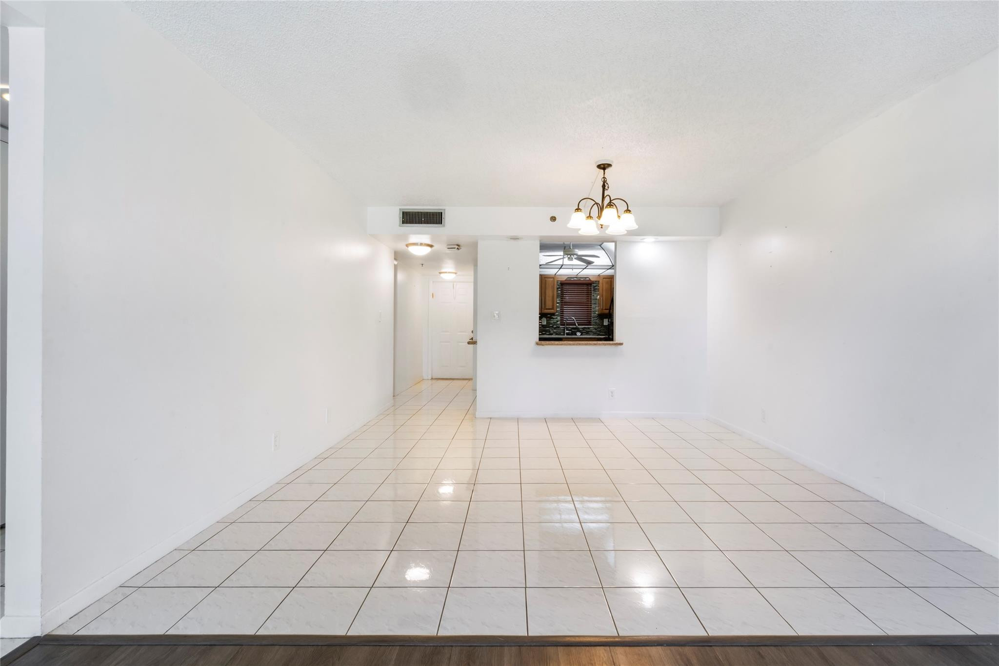 3150 W Rolling Hills Cir 210